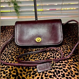 Vintage Coach Dinky Handbag. With tag. Made in NYC. 70’s era RARE Plum color.
